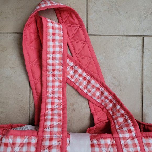 Martha Stewart Essentials Gingham reversible Full/Queen Quilt 4Pc & Tote Bag Set - Picture 6 of 7